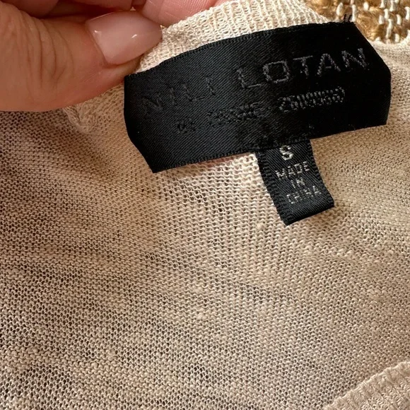 Nili Lotan Camel V-Neck Ginny Linen Sweater - Picture 10 of 12